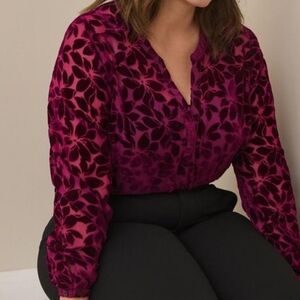 🆕️  WINE VELVET BURNOUT HI-LOW PULLOVER LONG SLEEVE TOP